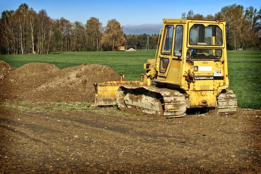 construction machine, caterpillar, bulldozer-1324781.jpg