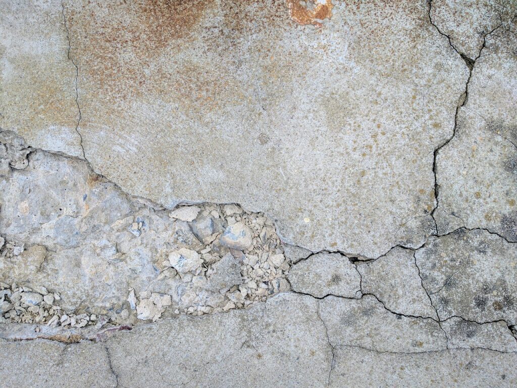 crack, concrete, industrial-2245773.jpg