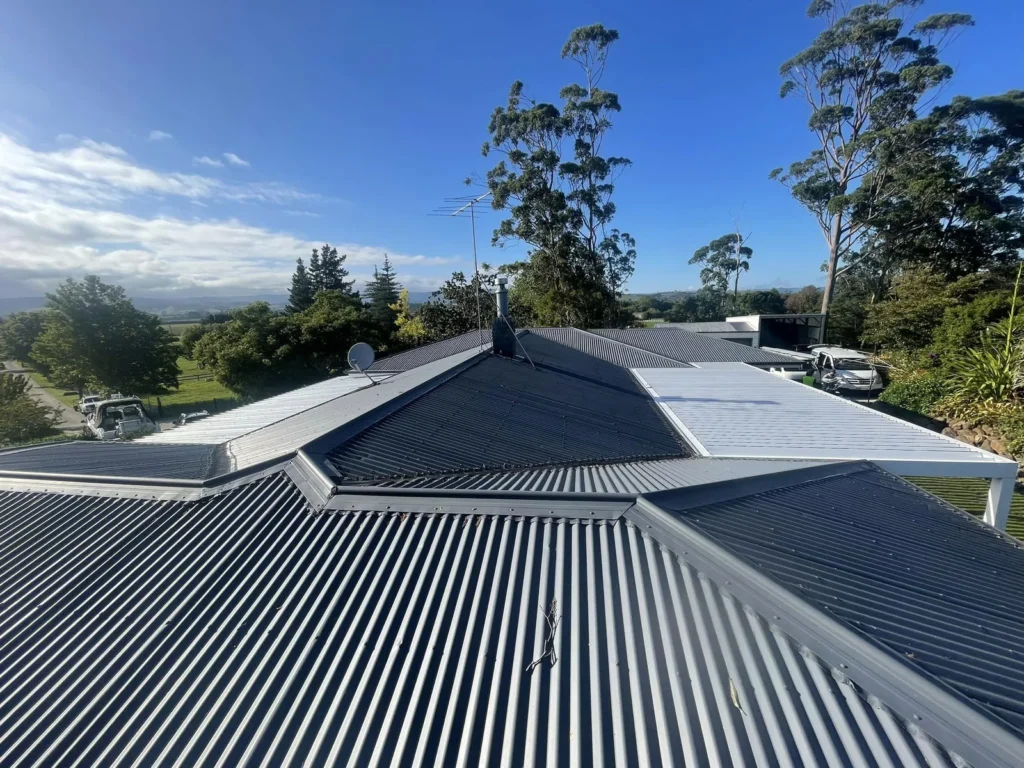 New Zealand roofing company finsihed roof