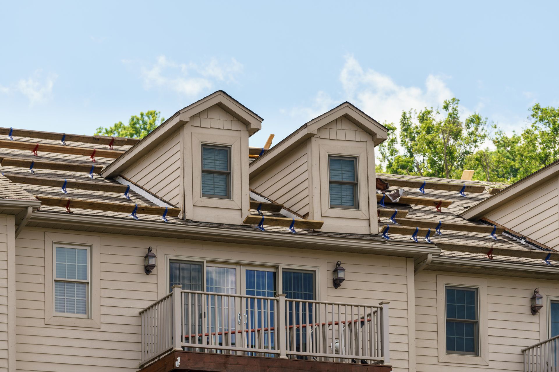 residential roof replacement