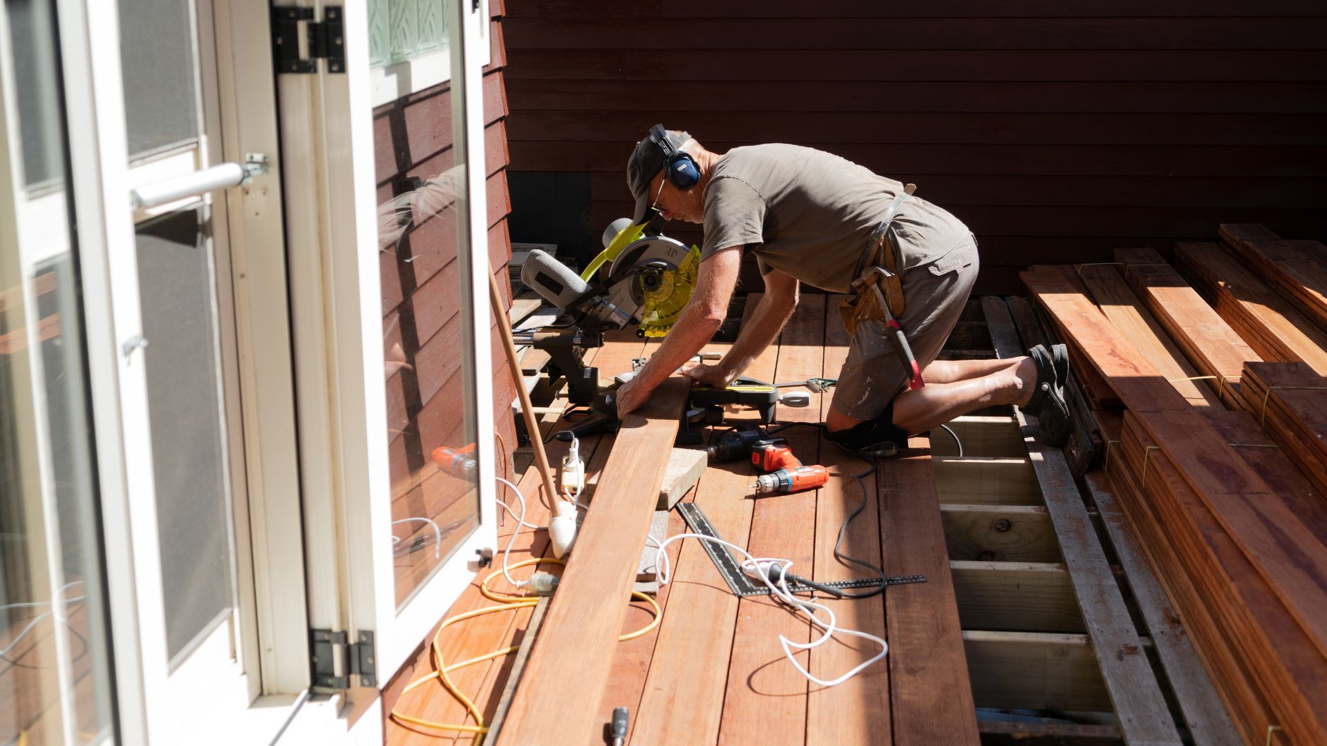 How To Build A Deck In NZ: Step-By-Step Guide For Planning, Materials ...