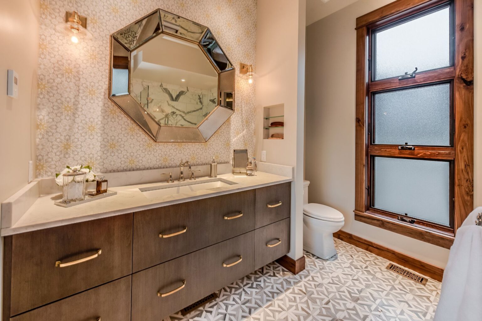 Average Price of Ensuite Bathrooms in 2024: Cost Insights