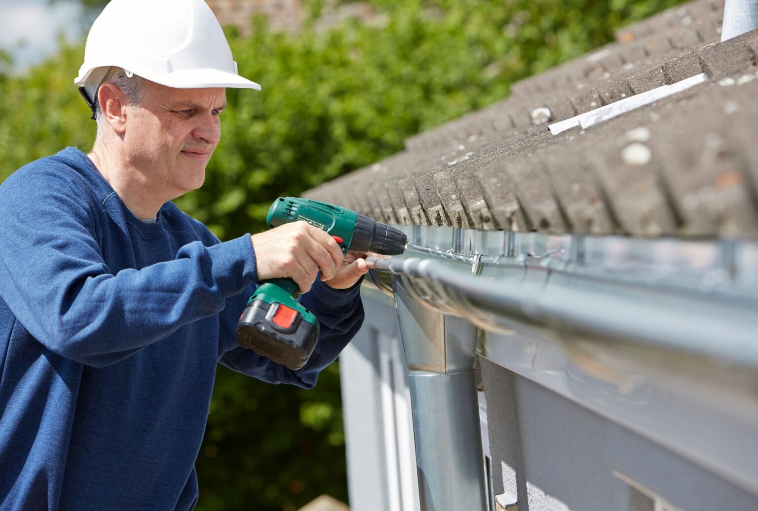 Top 10 Gutter Cleaning Tools in NZ: Keep Your Home Safe and Gutters Clear