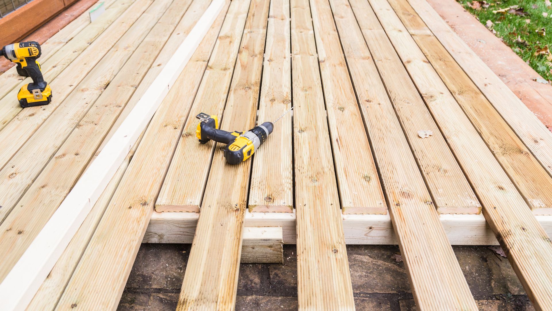 deck construction cost Christchurch