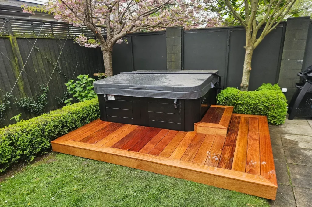 Timber deck platform for spa pool built by deck builders New Zealand.